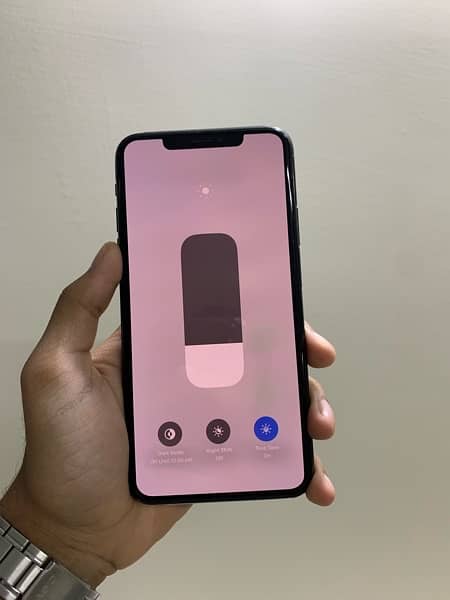 iphone 11 pro max 256gb pta approved 10/10 with box 10