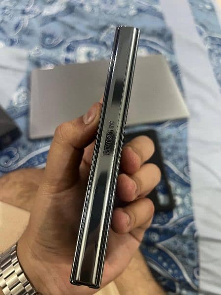 Samsung Galaxy Z Fold 4 512gb 3