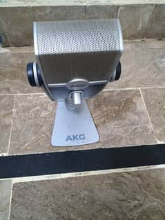 AKG