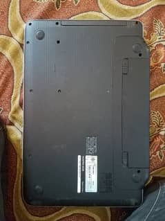 dell laptop all ok no problem batry bakup be acha hey