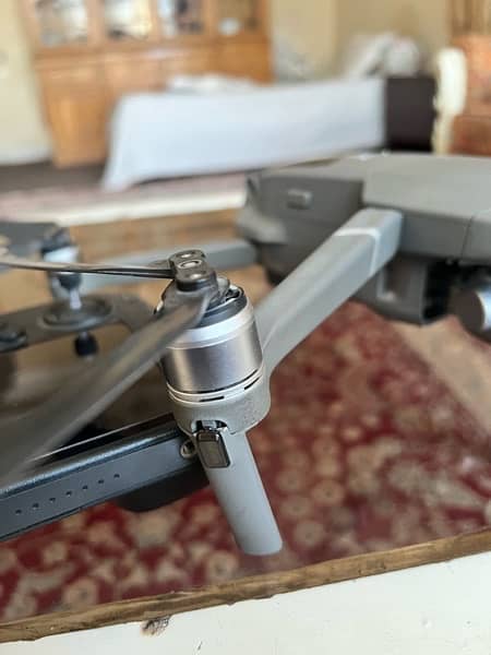 Dji mavic pro 2 with smart controller 3