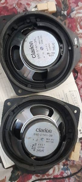 Original Nissan days car CD player/deck and clarion speakers 4