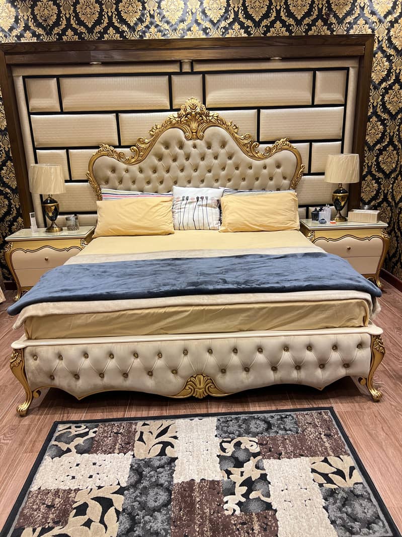 Bed / Bed set / luxury bed / dressing table /bed for sale 0