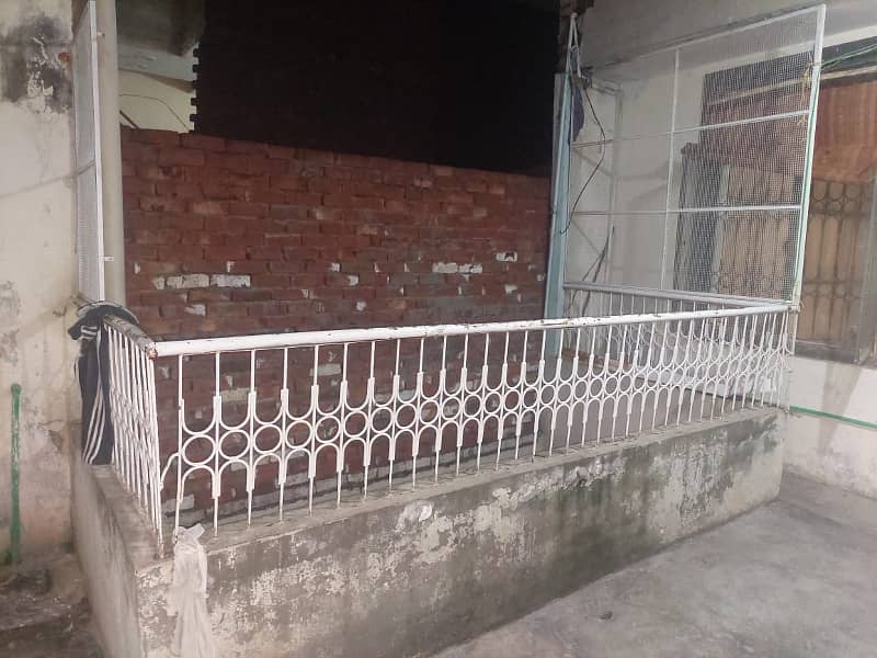 5 MARLA TRIPLE STORY HOUSE FOR SALE AT THE PRIME LOCATION OF ICHHRA LAHORE 5