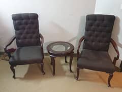 Coffee Table and 2 chairs set