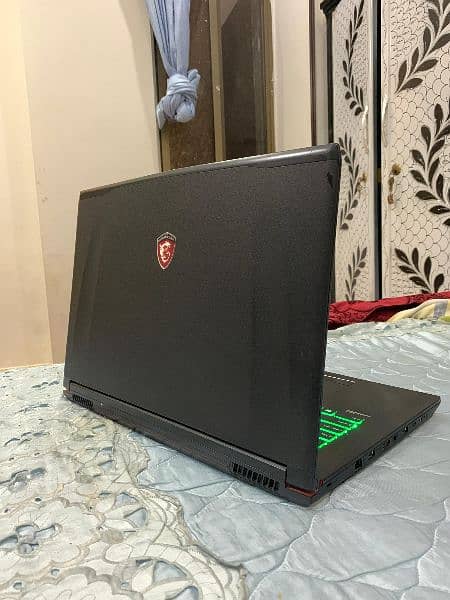 MSI Gaming Laptop 17" Display 1