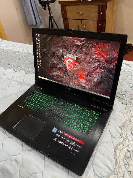 MSI Gaming Laptop 17" Display 3