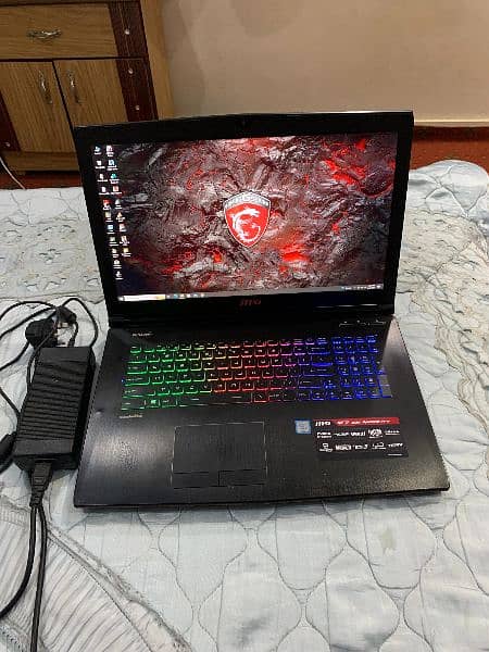 MSI Gaming Laptop 17" Display 4