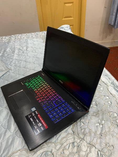 MSI Gaming Laptop 17" Display 11