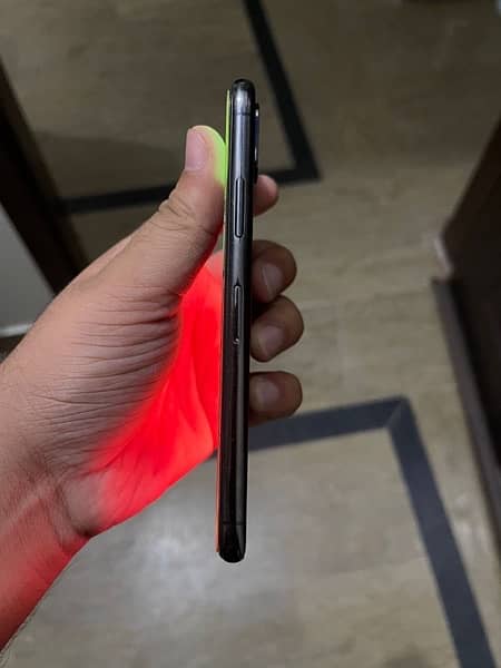 IPHONE X 256GB PTA APPROVED 3