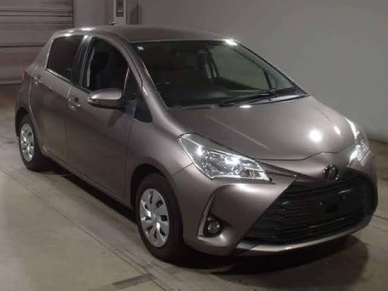 Toyota Vitz 2017 1