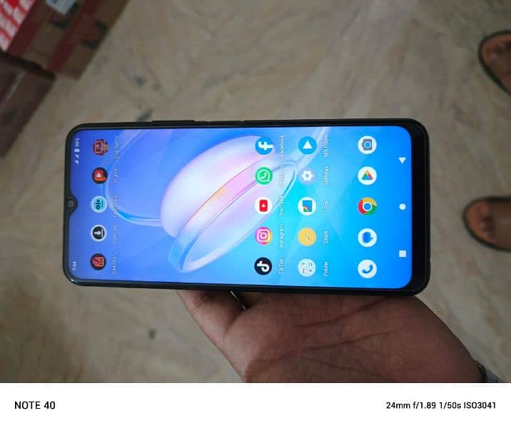 Vivo Y12A 3