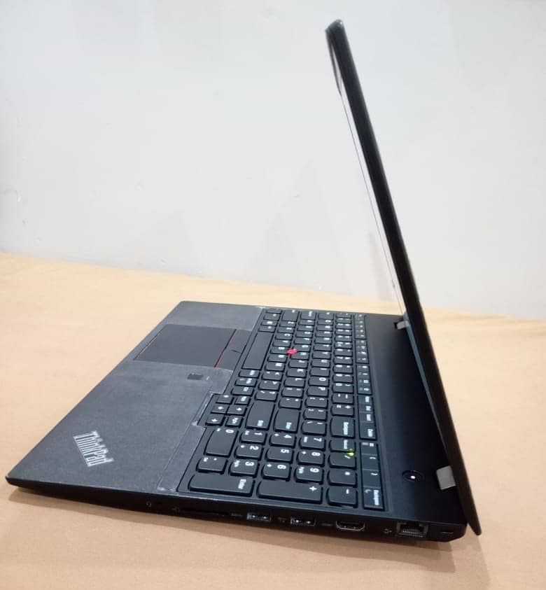 Lenovo Thinkpad P52s Mobile Workstation Core i7 - 8th Genration. 2