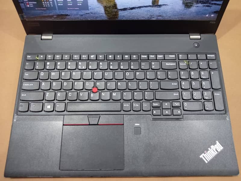 Lenovo Thinkpad P52s Mobile Workstation Core i7 - 8th Genration. 4