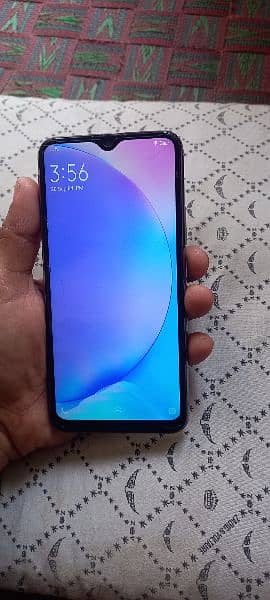 vivo y17 8ram 256 memory box ke sath 1