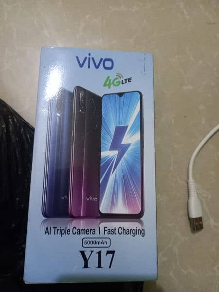 vivo y17 8ram 256 memory box ke sath 5