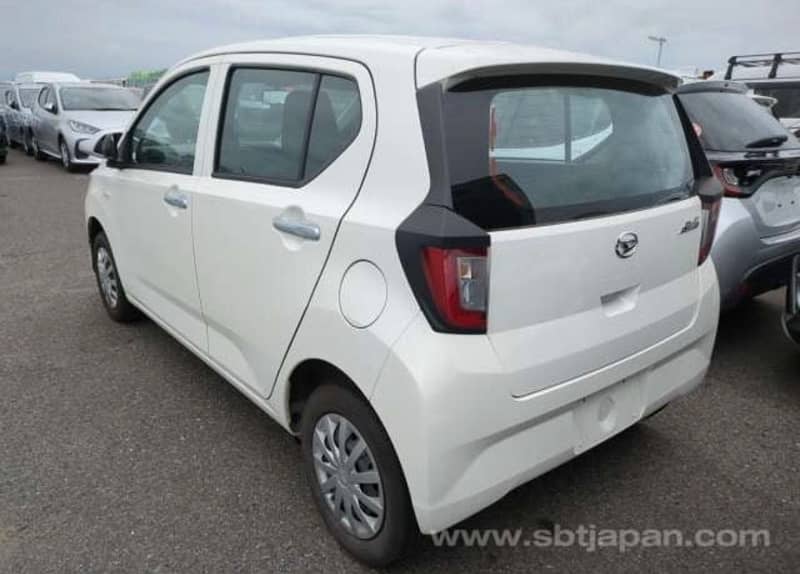 Daihatsu Mira 2021 0