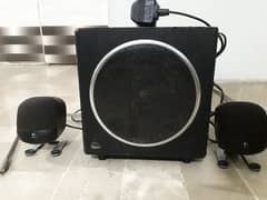 Logetich z523 dual woofer 2.1 system