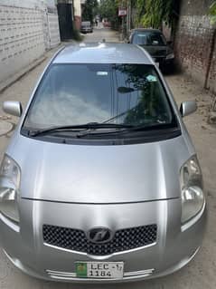 Toyota Vitz 2007