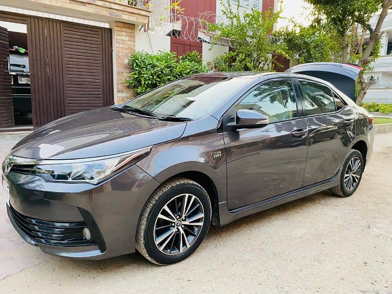 Toyota Corolla Altis 2019 10