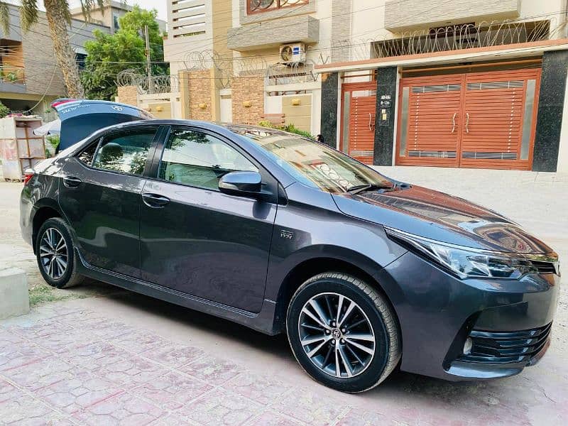 Toyota Corolla Altis 2019 11