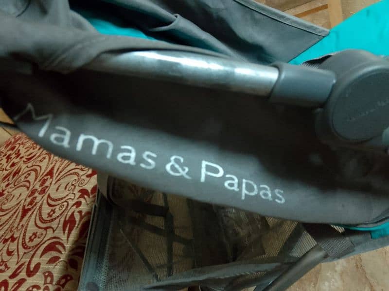 brand mamas and papas baby push chair / pram / trolly/ stroller 3