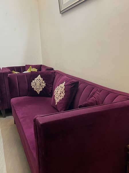 7 Seater Sofa 1