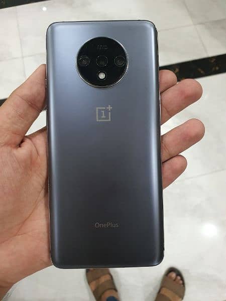 oneplus 7t 8/128gb dual sim 0