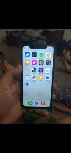 IPhone x ( you can also pay me in installments)