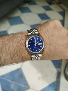 Seiko 5 Blue Dial 7S26 Prestine condition