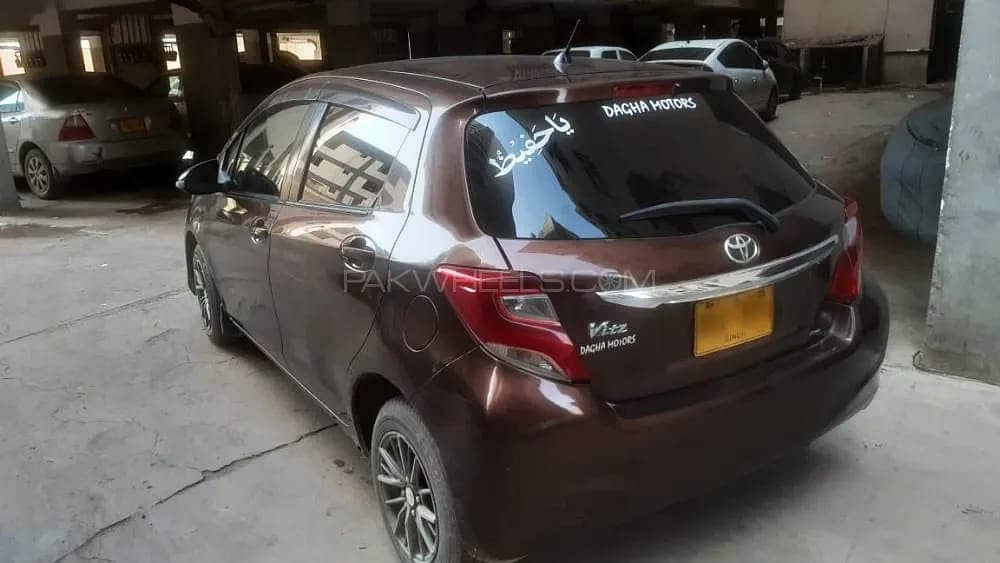 Toyota Vitz 2014 Automatic 5