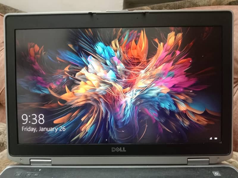 Dell latitude E6520 I5 2ND GEN 1