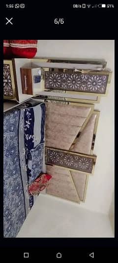 only 2 month use full size furniture ki wja sy room Mai space problem 0