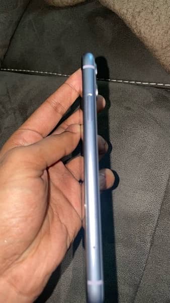 IPHONE 11 PTA APPROVED 128 GB PURPLE 1