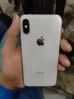 iphon x 64gb pta aprow only betry penal chang fac id thek ho sakti hai