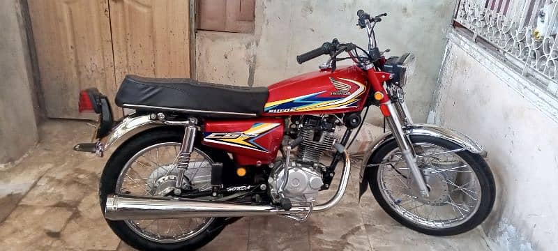 Honda CG 125 9