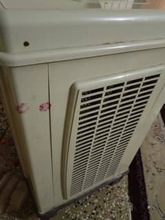 air cooler . puma only serious buyer contact only 1 year use cooler