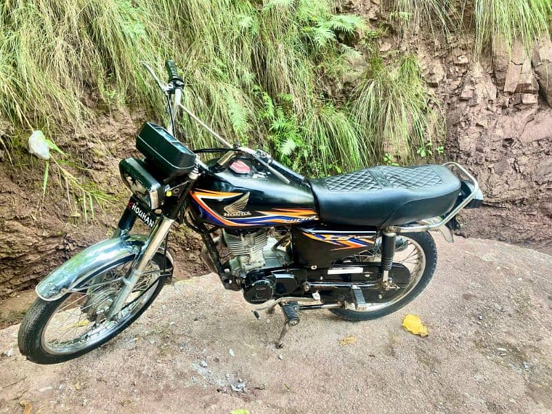 125 1999 model condition 10/9 lush neat and clean koi kam ni bike ma 0