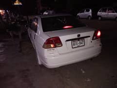 Honda Civic Oriel 2004