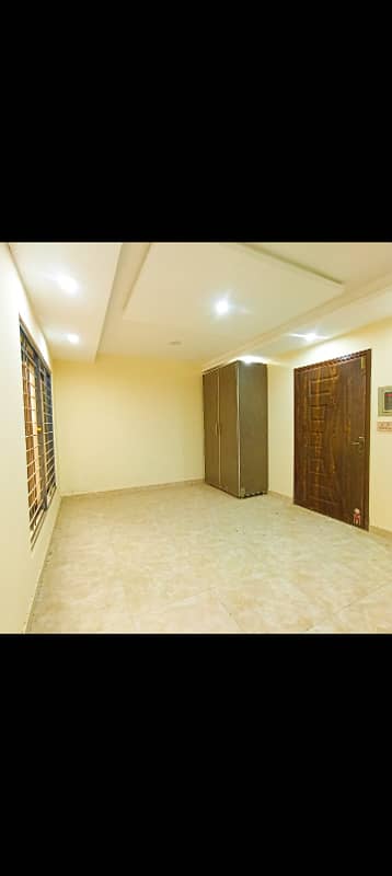 LIKE A BRAND NEW FULLY VIP STUDIO APARTMENT AVAILABLE FOR SALE IN BAHRIA TOWN LAHORE 4