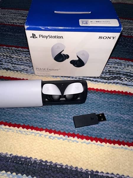 Ps5 Earbuds 1