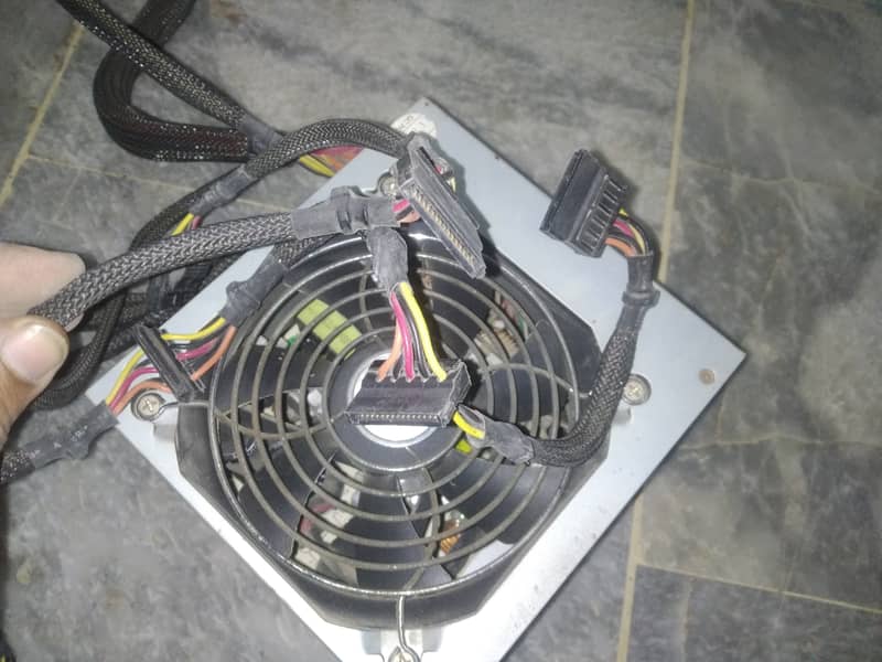 400 Watts Power Supply for FULL ATX/ATX Casing(Detail in Description). 4