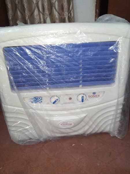 National Air Cooler almost new. not used 2