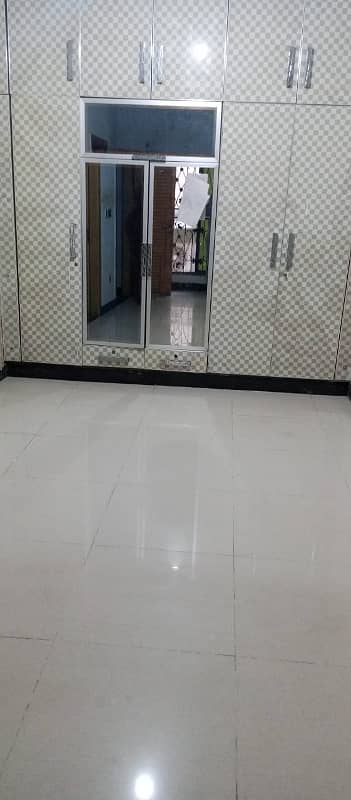 10 MARLA INDEPENDENT 1ST AND 2ND FLOOR AVAILABLE FOR RENT IN PRIME LOCATION OF ALLAMA IQBAL TOWN 5