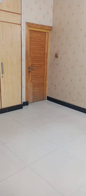 10 MARLA INDEPENDENT 1ST AND 2ND FLOOR AVAILABLE FOR RENT IN PRIME LOCATION OF ALLAMA IQBAL TOWN 12