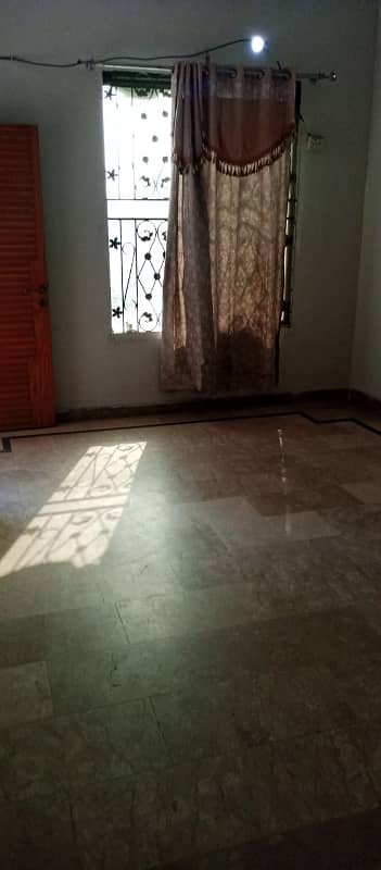 10 MARLA INDEPENDENT 1ST AND 2ND FLOOR AVAILABLE FOR RENT IN PRIME LOCATION OF ALLAMA IQBAL TOWN 16