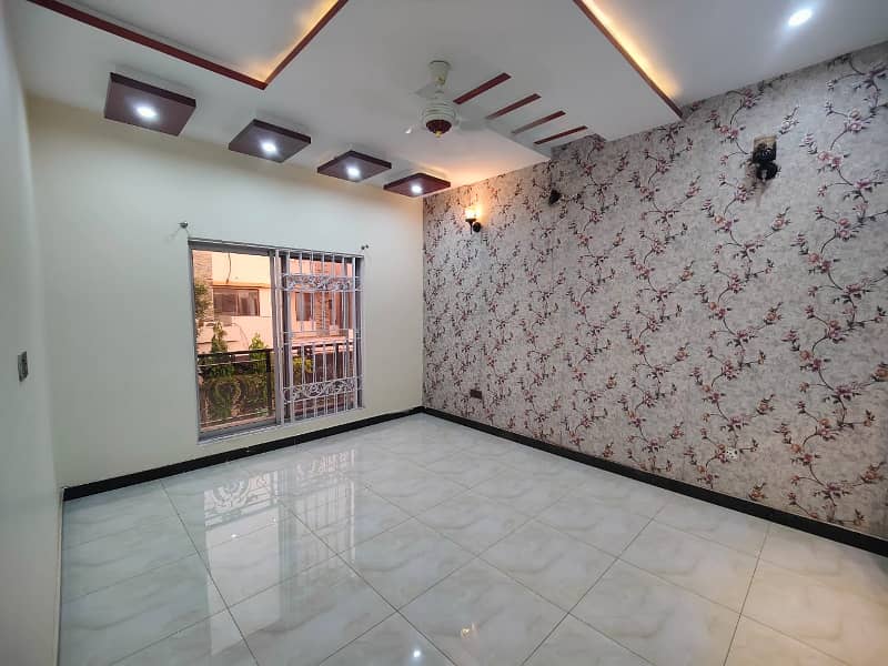 Like Brand New 8 Marla House Is Available For Rent In Ali Block Bahria Town Lahore 6