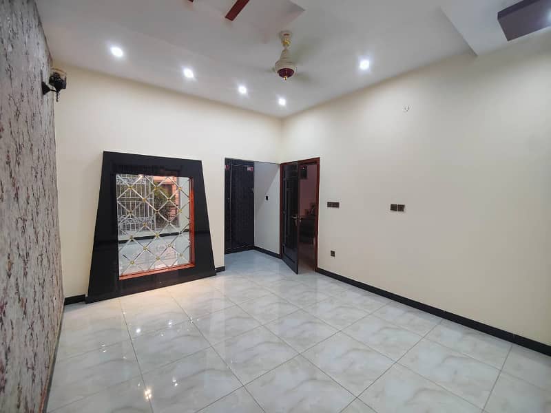 Like Brand New 8 Marla House Is Available For Rent In Ali Block Bahria Town Lahore 7