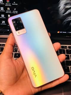 ViVO V21 with Complete Box