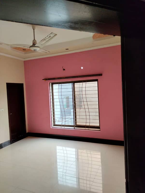 10 Marla Upper Portion is Available For Rent in Janiper Block Bahria Town Lahore 2